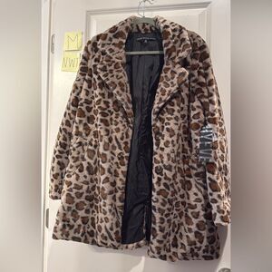 NWT! boutique Faux fur fluffy jacket leopard design animal print coat